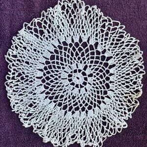 Vintage White Cotton Crocheted Lace Round Table Mat Doily - 10-1/2”